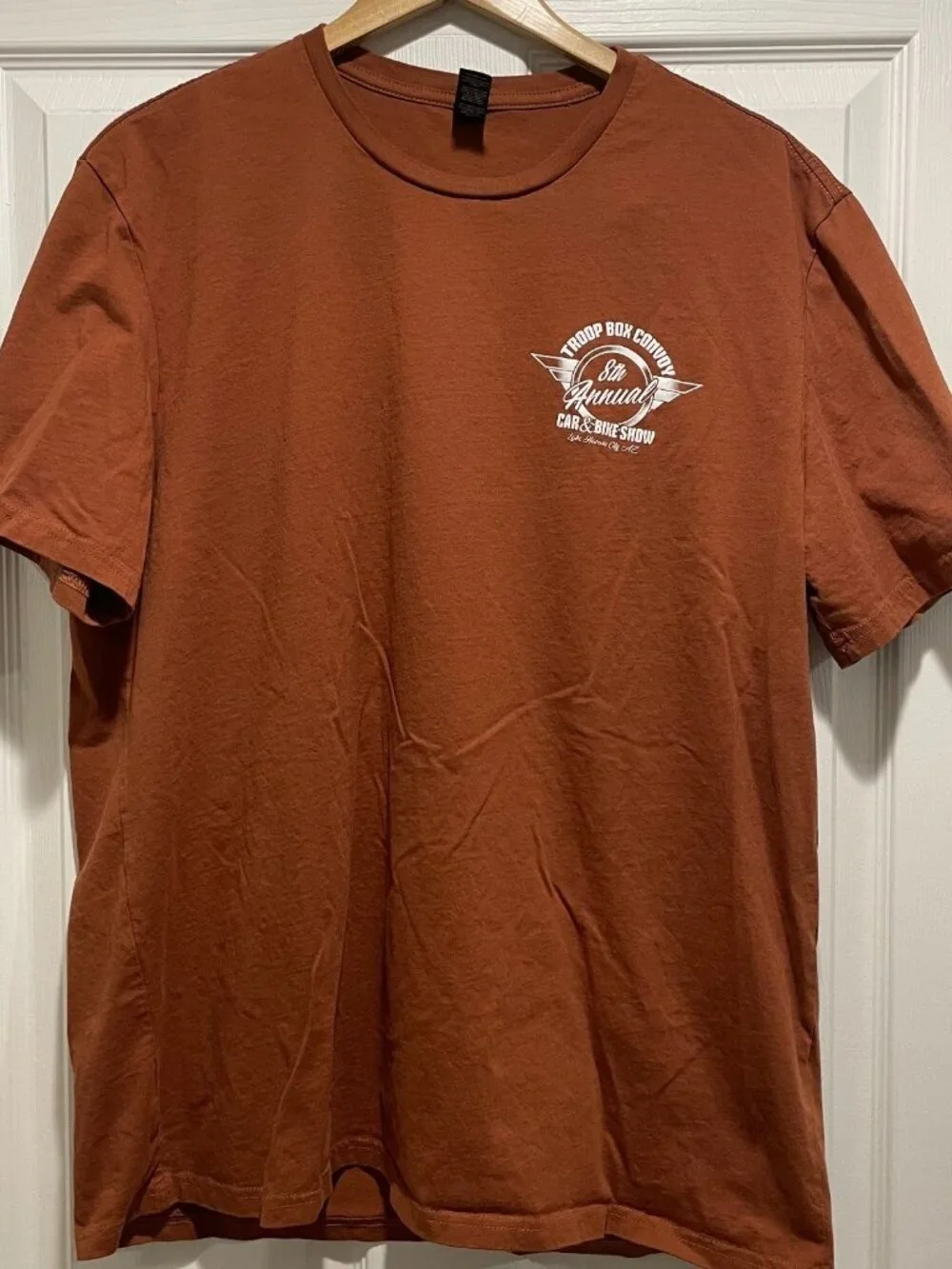 Troop Box Convoy Graphic T-Shirt Men's Size 2XL Brown Vintage Car Bike Show Tee